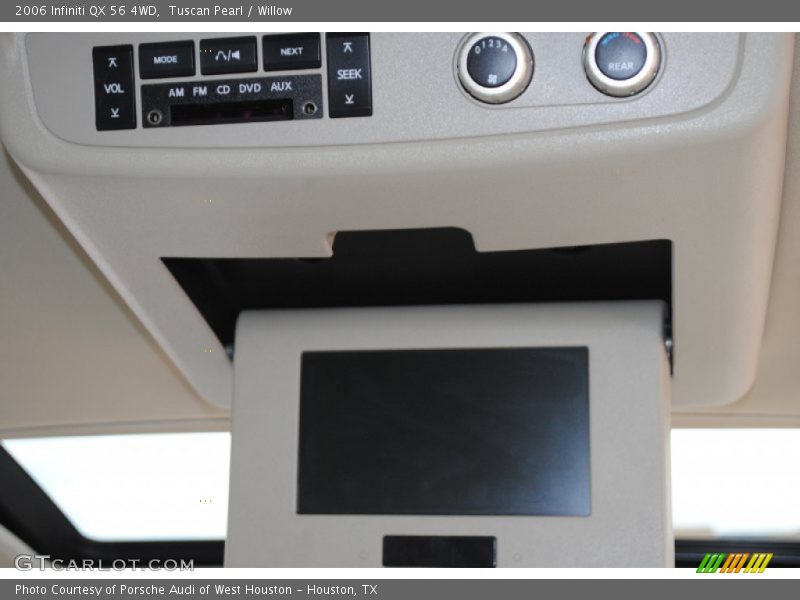 Entertainment System of 2006 QX 56 4WD