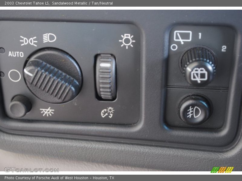 Sandalwood Metallic / Tan/Neutral 2003 Chevrolet Tahoe LS