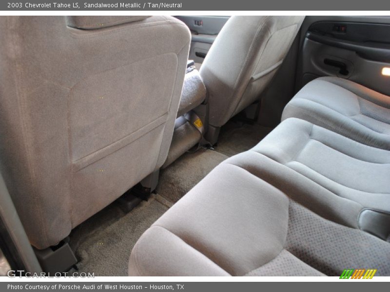Sandalwood Metallic / Tan/Neutral 2003 Chevrolet Tahoe LS