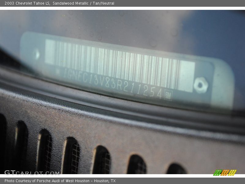 Sandalwood Metallic / Tan/Neutral 2003 Chevrolet Tahoe LS