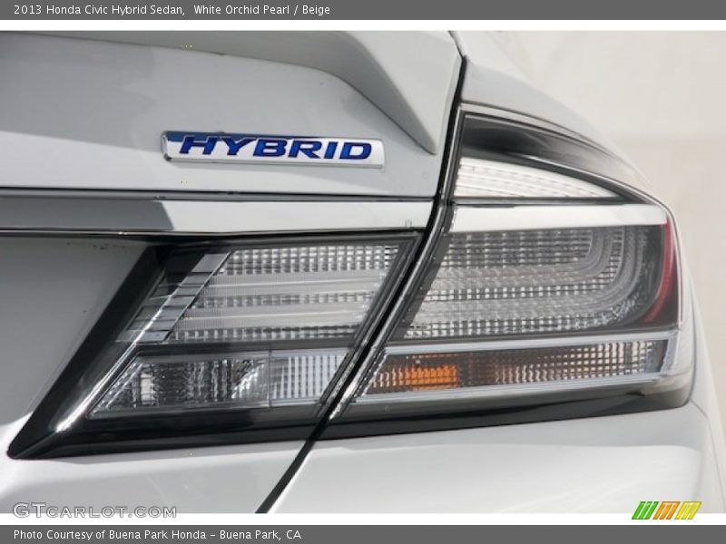 White Orchid Pearl / Beige 2013 Honda Civic Hybrid Sedan