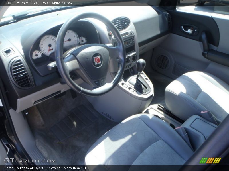 Polar White / Gray 2004 Saturn VUE V6