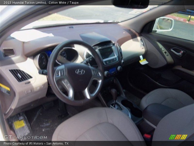 Cotton White / Taupe 2013 Hyundai Tucson Limited