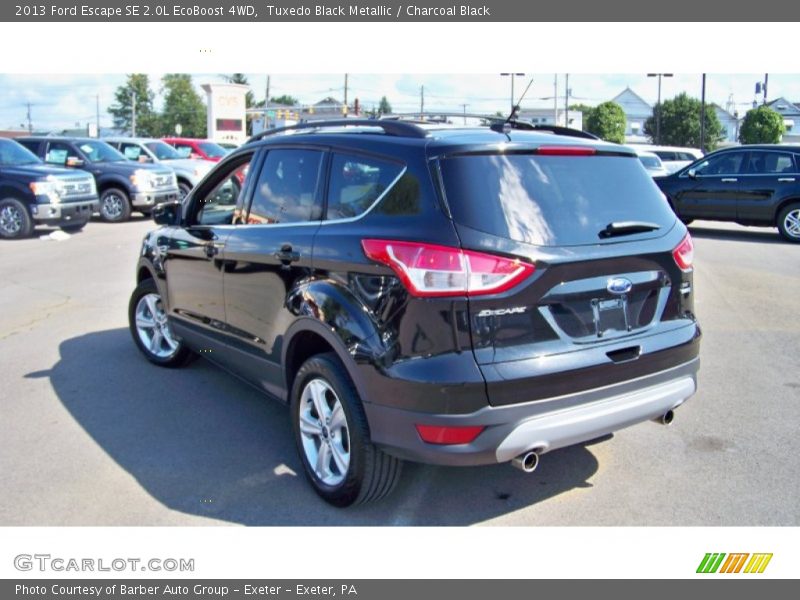 Tuxedo Black Metallic / Charcoal Black 2013 Ford Escape SE 2.0L EcoBoost 4WD