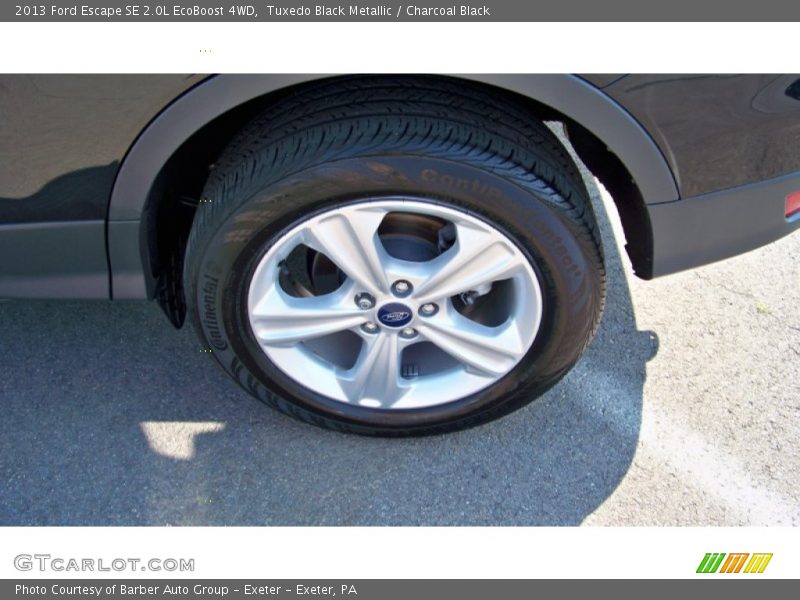 Tuxedo Black Metallic / Charcoal Black 2013 Ford Escape SE 2.0L EcoBoost 4WD
