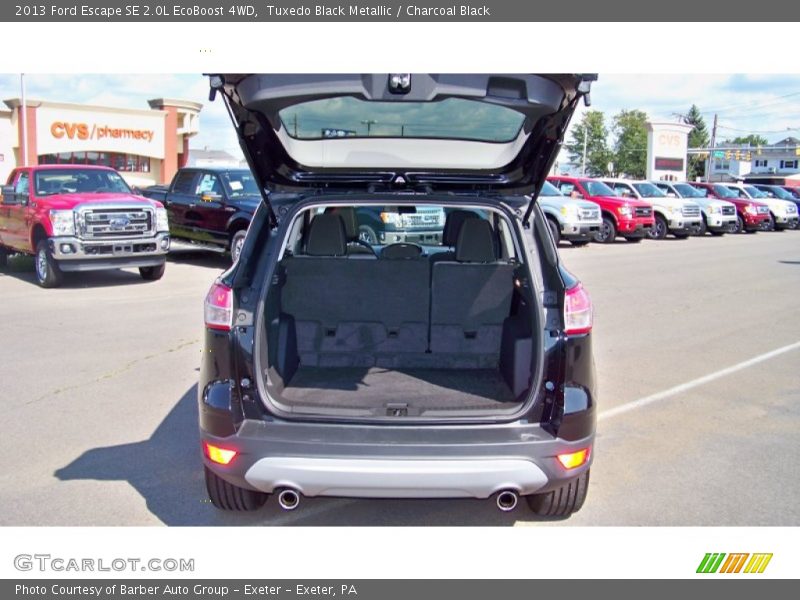Tuxedo Black Metallic / Charcoal Black 2013 Ford Escape SE 2.0L EcoBoost 4WD