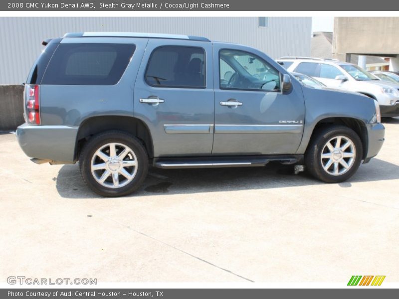 Stealth Gray Metallic / Cocoa/Light Cashmere 2008 GMC Yukon Denali AWD