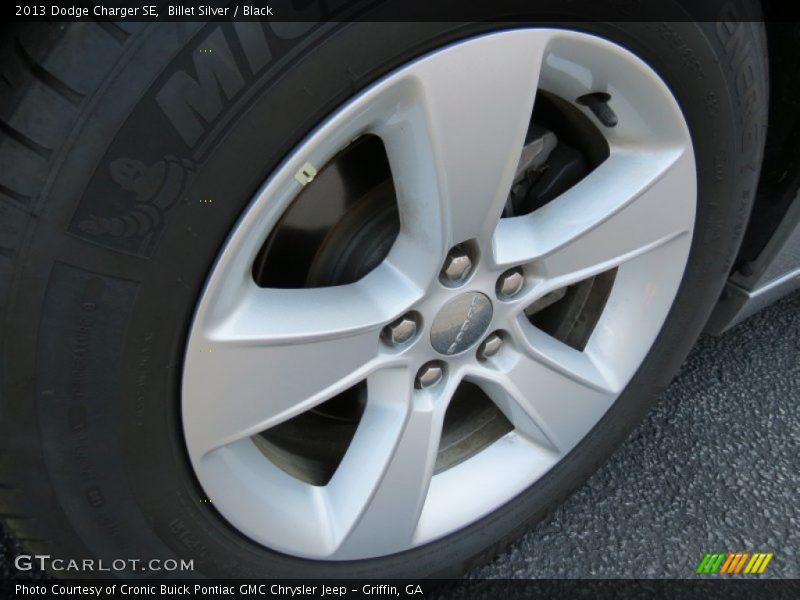 Billet Silver / Black 2013 Dodge Charger SE