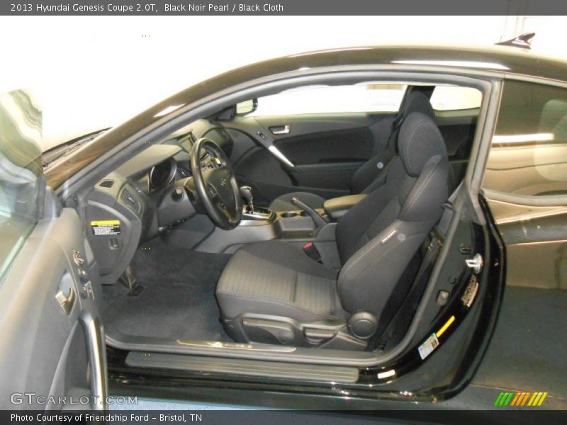 Black Noir Pearl / Black Cloth 2013 Hyundai Genesis Coupe 2.0T