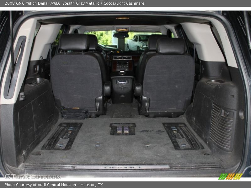 Stealth Gray Metallic / Cocoa/Light Cashmere 2008 GMC Yukon Denali AWD