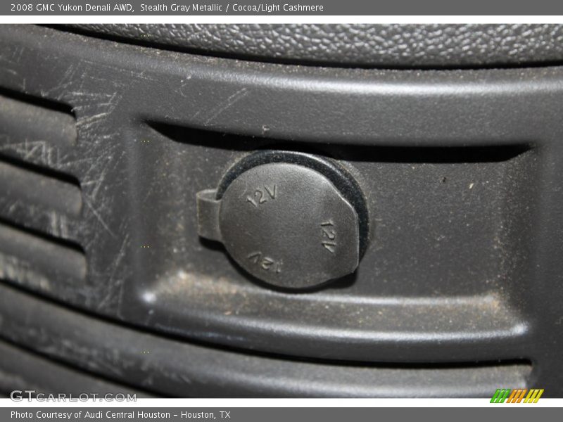 Stealth Gray Metallic / Cocoa/Light Cashmere 2008 GMC Yukon Denali AWD
