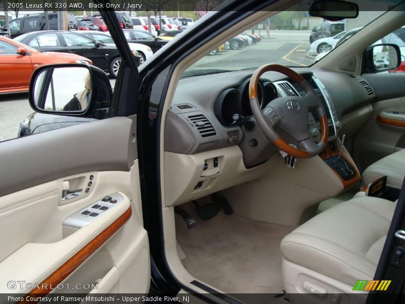 Black Onyx / Ivory 2005 Lexus RX 330 AWD