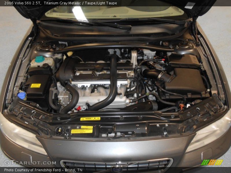 Titanium Gray Metallic / Taupe/Light Taupe 2006 Volvo S60 2.5T