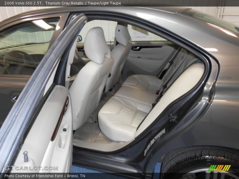 Titanium Gray Metallic / Taupe/Light Taupe 2006 Volvo S60 2.5T