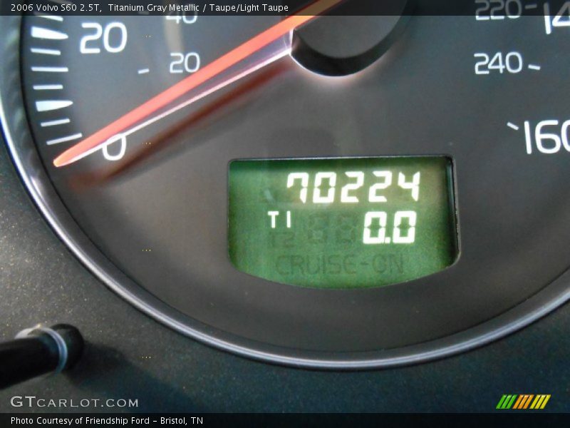 Titanium Gray Metallic / Taupe/Light Taupe 2006 Volvo S60 2.5T