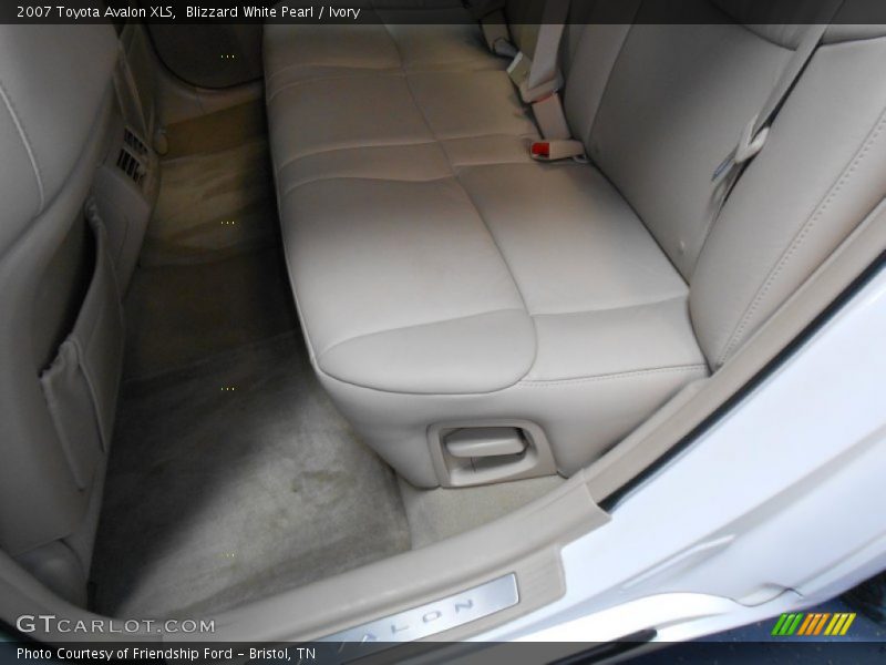 Blizzard White Pearl / Ivory 2007 Toyota Avalon XLS
