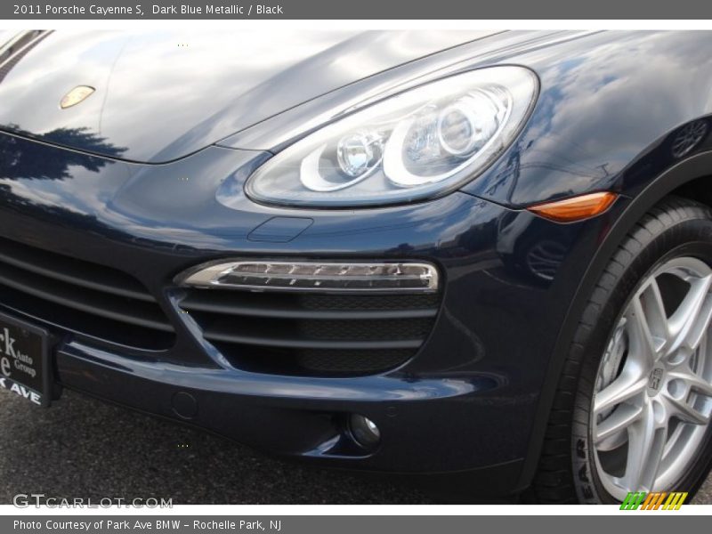 Dark Blue Metallic / Black 2011 Porsche Cayenne S