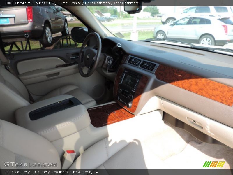 Summit White / Light Cashmere/Dark Cashmere 2009 Chevrolet Suburban LTZ