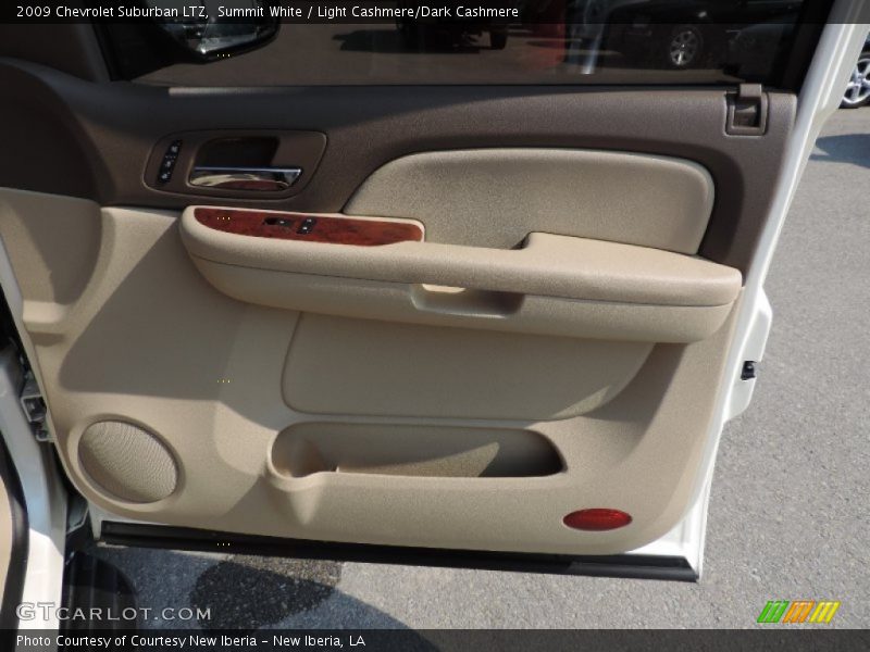 Summit White / Light Cashmere/Dark Cashmere 2009 Chevrolet Suburban LTZ
