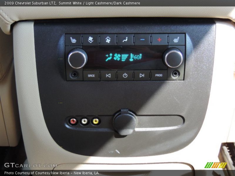 Summit White / Light Cashmere/Dark Cashmere 2009 Chevrolet Suburban LTZ