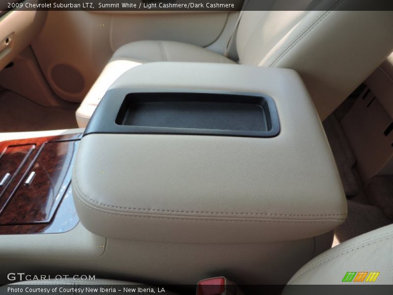 Summit White / Light Cashmere/Dark Cashmere 2009 Chevrolet Suburban LTZ