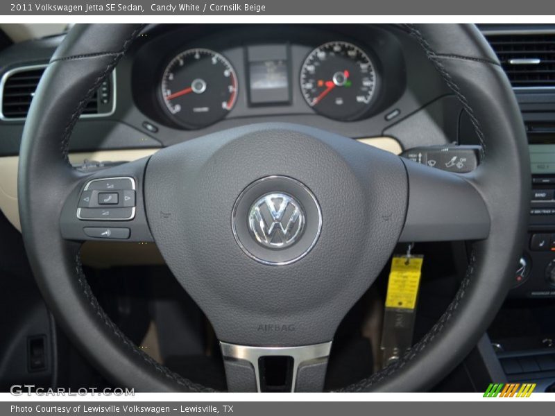 Candy White / Cornsilk Beige 2011 Volkswagen Jetta SE Sedan