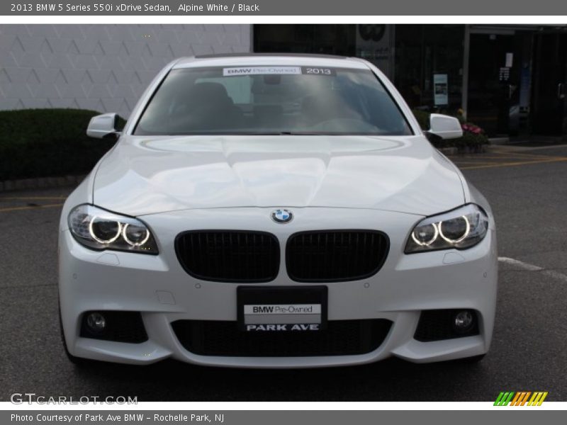 Alpine White / Black 2013 BMW 5 Series 550i xDrive Sedan