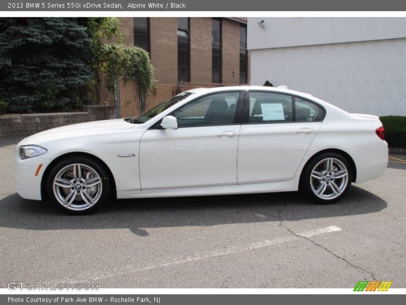 Alpine White / Black 2013 BMW 5 Series 550i xDrive Sedan