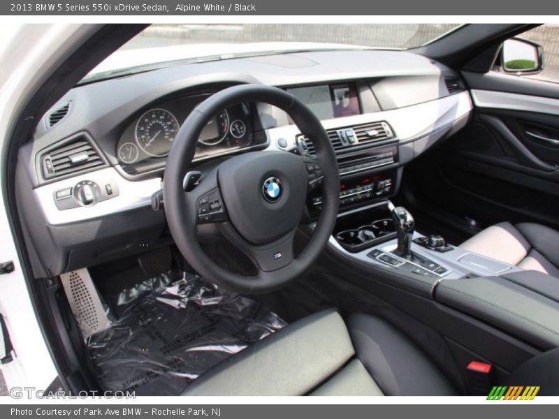 Black Interior - 2013 5 Series 550i xDrive Sedan 