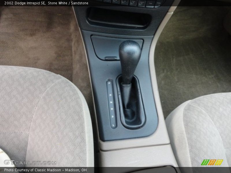 Stone White / Sandstone 2002 Dodge Intrepid SE
