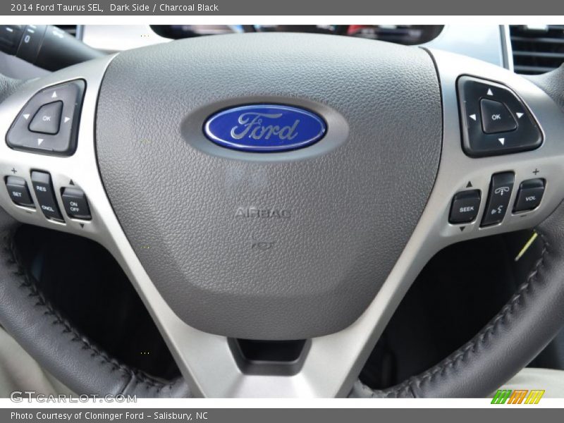 Controls of 2014 Taurus SEL