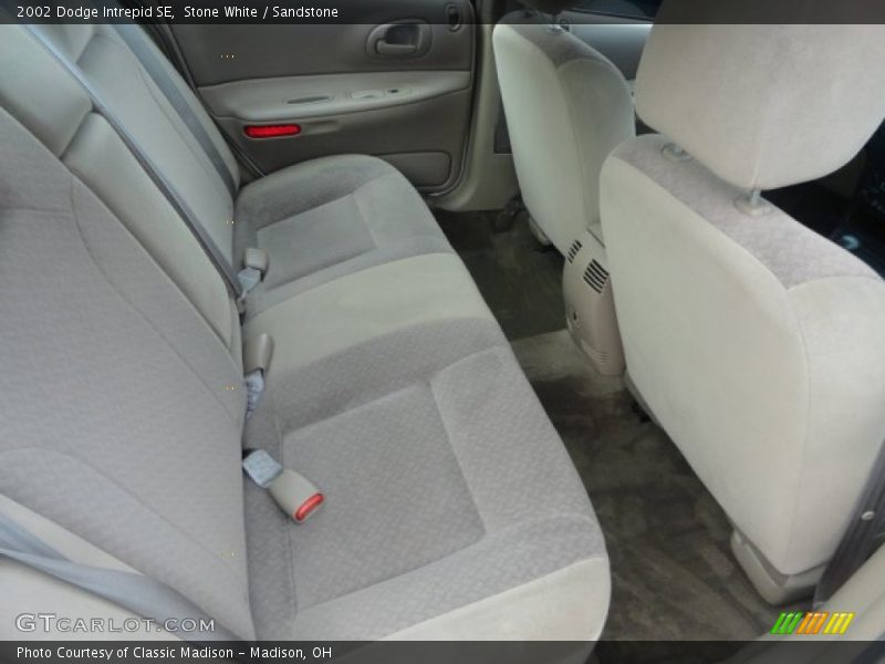 Stone White / Sandstone 2002 Dodge Intrepid SE