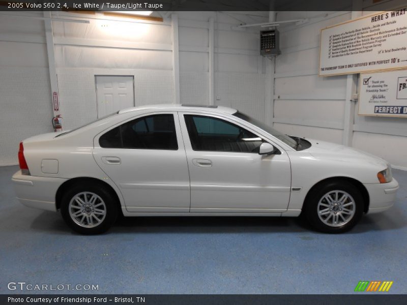 Ice White / Taupe/Light Taupe 2005 Volvo S60 2.4
