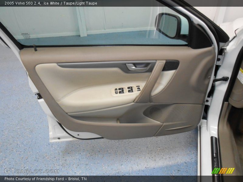 Ice White / Taupe/Light Taupe 2005 Volvo S60 2.4