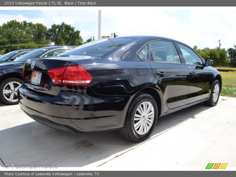Black / Titan Black 2014 Volkswagen Passat 2.5L SE