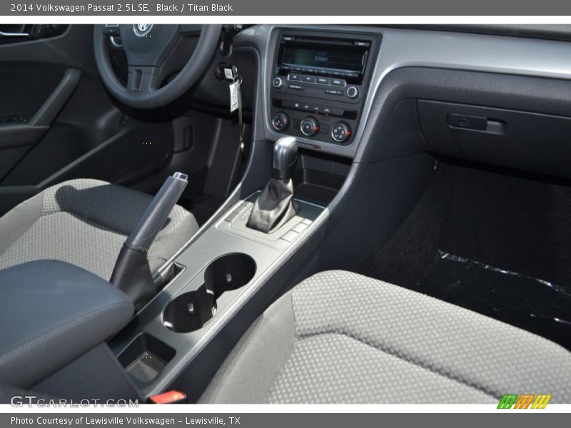 Black / Titan Black 2014 Volkswagen Passat 2.5L SE