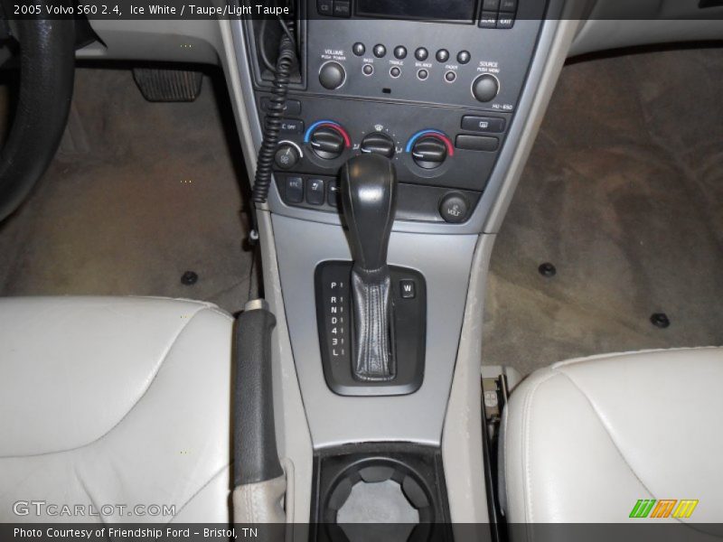Ice White / Taupe/Light Taupe 2005 Volvo S60 2.4