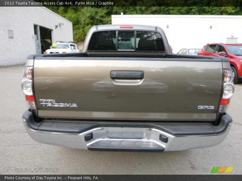 Pyrite Mica / Graphite 2013 Toyota Tacoma Access Cab 4x4