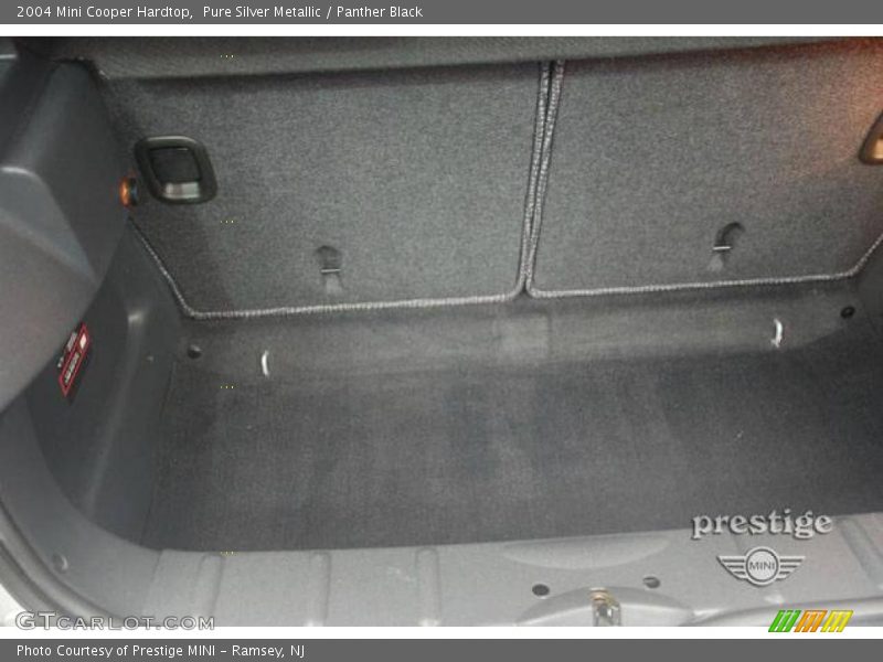 Pure Silver Metallic / Panther Black 2004 Mini Cooper Hardtop