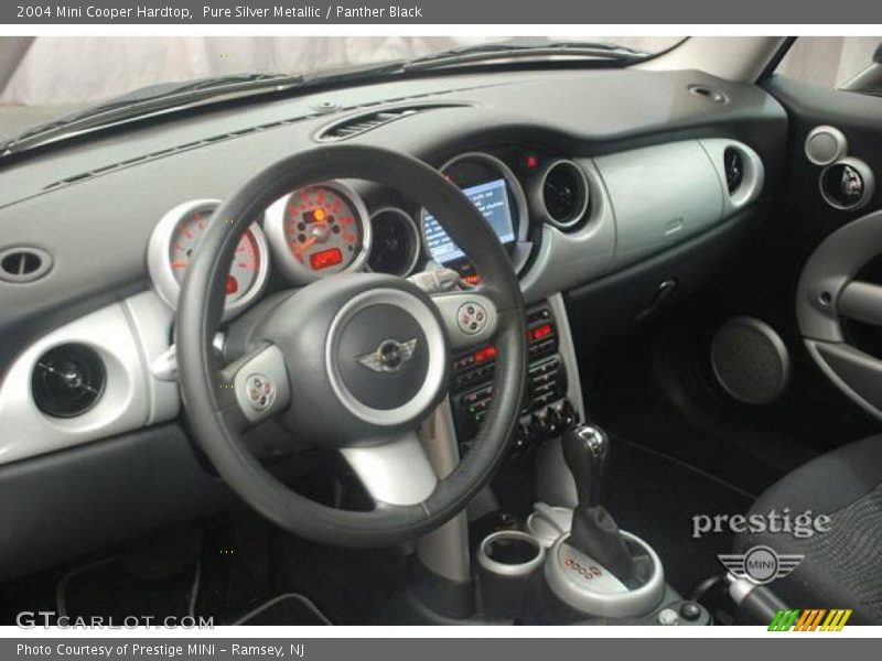 Pure Silver Metallic / Panther Black 2004 Mini Cooper Hardtop
