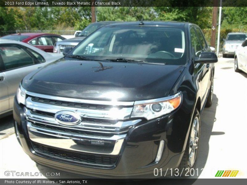 Tuxedo Black Metallic / Charcoal Black 2013 Ford Edge Limited