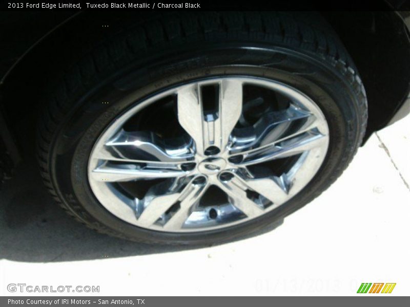 Tuxedo Black Metallic / Charcoal Black 2013 Ford Edge Limited