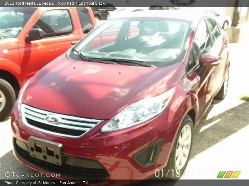 Ruby Red / Charcoal Black 2013 Ford Fiesta SE Sedan