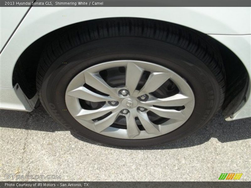 Shimmering White / Camel 2013 Hyundai Sonata GLS