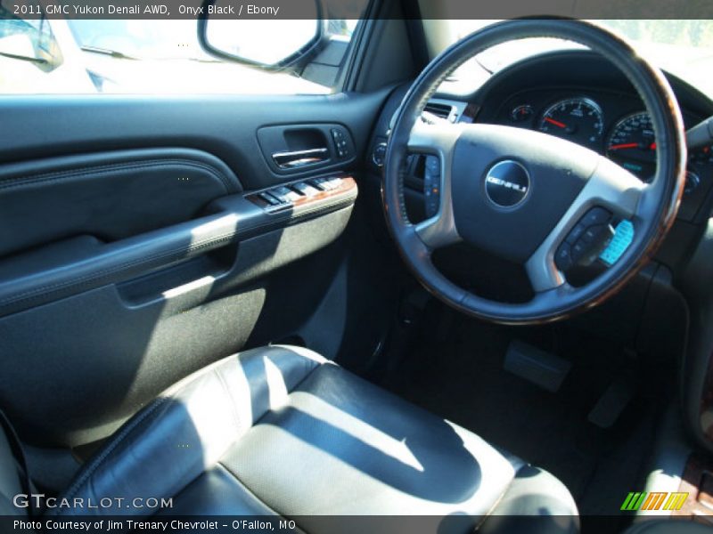 Onyx Black / Ebony 2011 GMC Yukon Denali AWD