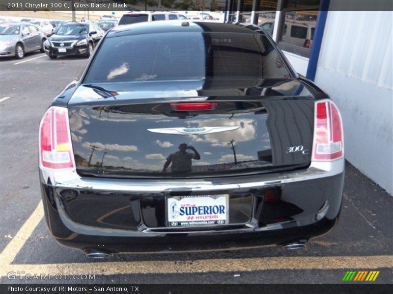 Gloss Black / Black 2013 Chrysler 300 C