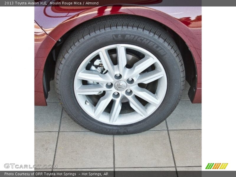 Moulin Rouge Mica / Almond 2013 Toyota Avalon XLE