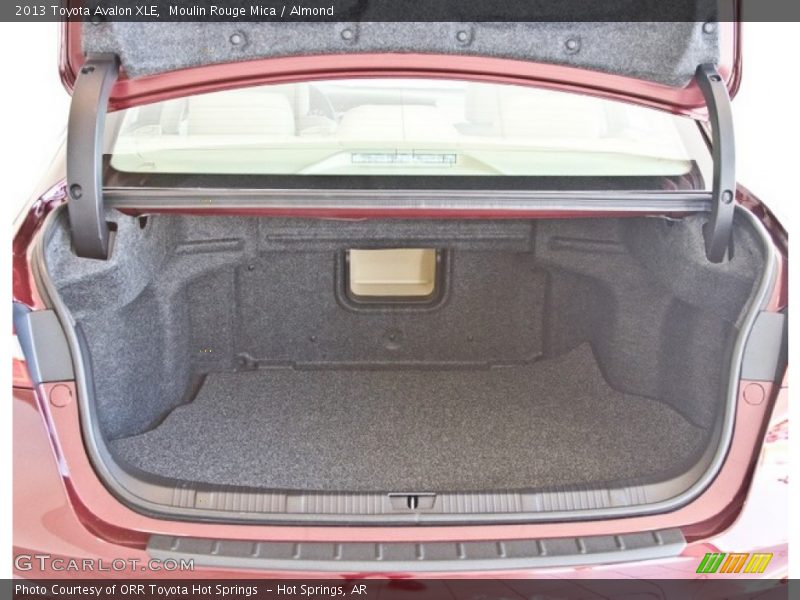 Moulin Rouge Mica / Almond 2013 Toyota Avalon XLE