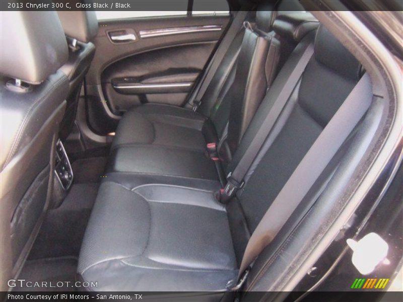 Gloss Black / Black 2013 Chrysler 300 C