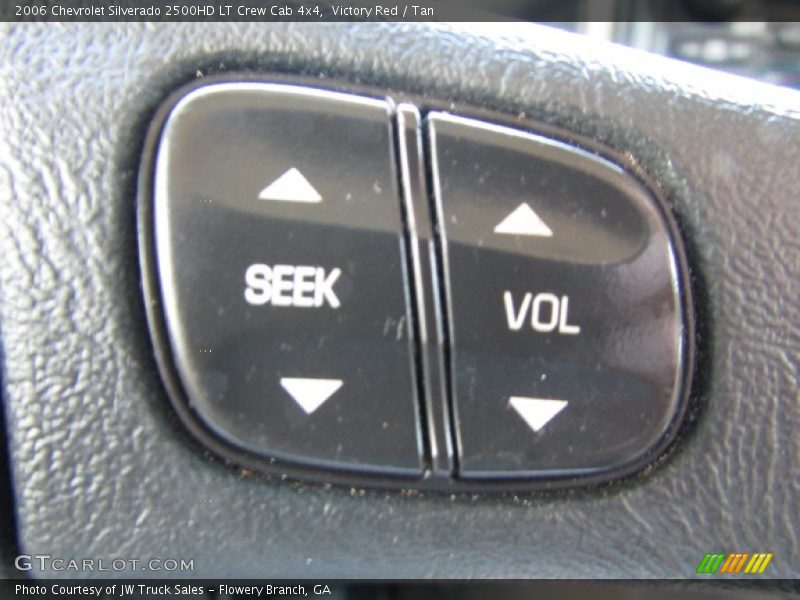 Victory Red / Tan 2006 Chevrolet Silverado 2500HD LT Crew Cab 4x4
